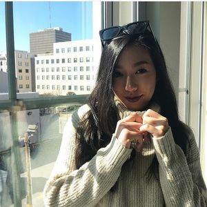 Cream Sweater - FOREVER21